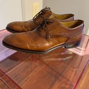 Magnanni men shoes/ Oxford size 10M